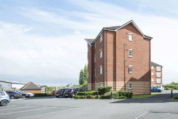 2 Bedroom Flat